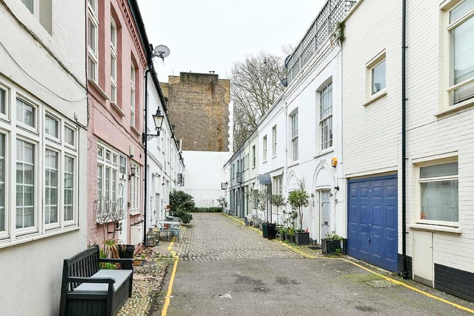 Knightsbridge 2br Mews House Ferienhaus